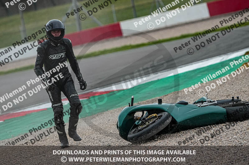 donington no limits trackday;donington park photographs;donington trackday photographs;no limits trackdays;peter wileman photography;trackday digital images;trackday photos
